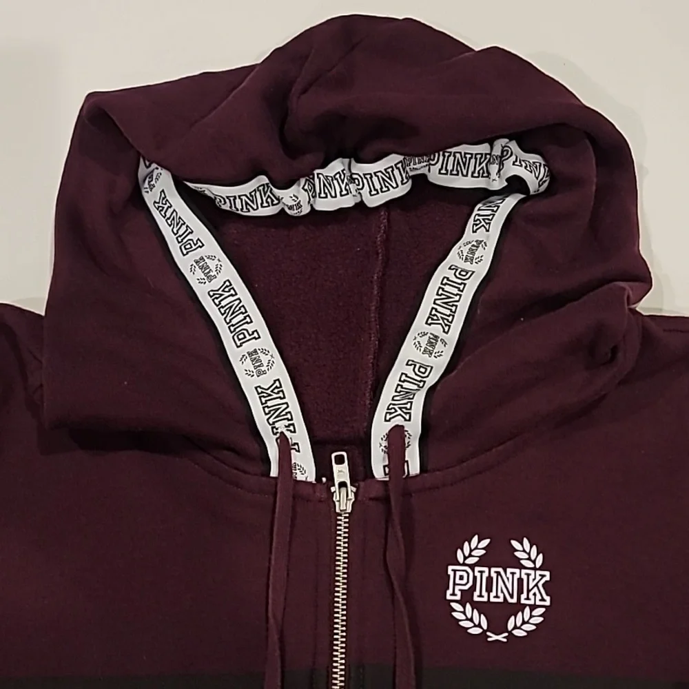 Victoria Secret "PINK" Popular Women's Burgundy Hoodie - Picture 5 of 12